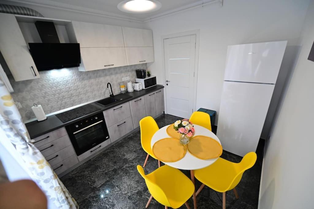 Apartamento Flh - Just 5 Şelimbăr Exterior foto